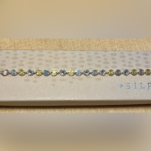 Silpada “Crystal Link” Bracelet - Picture 3 of 10